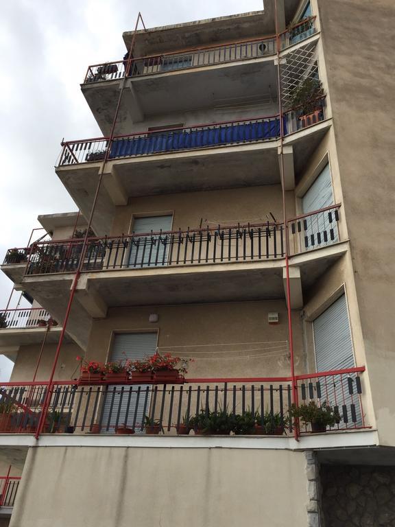 Ferienwohnung Sapore Di Sale Imperia Zimmer foto